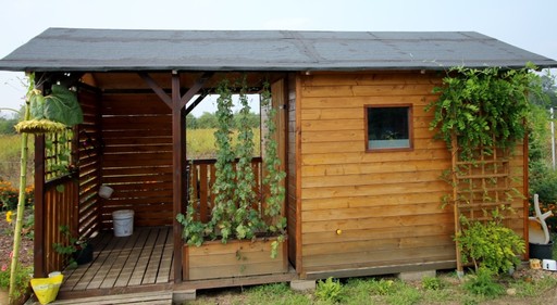 drewniany domek ogrodowy altana